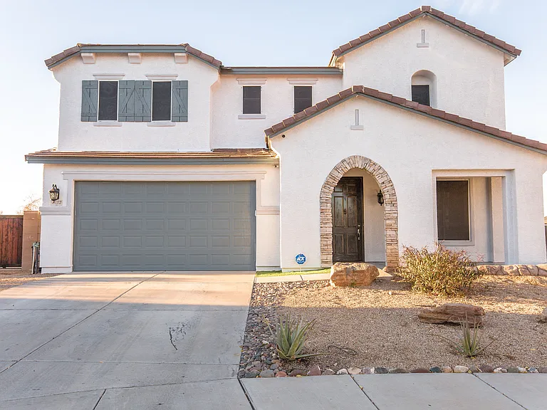4732 E Starflower St — Photo 2