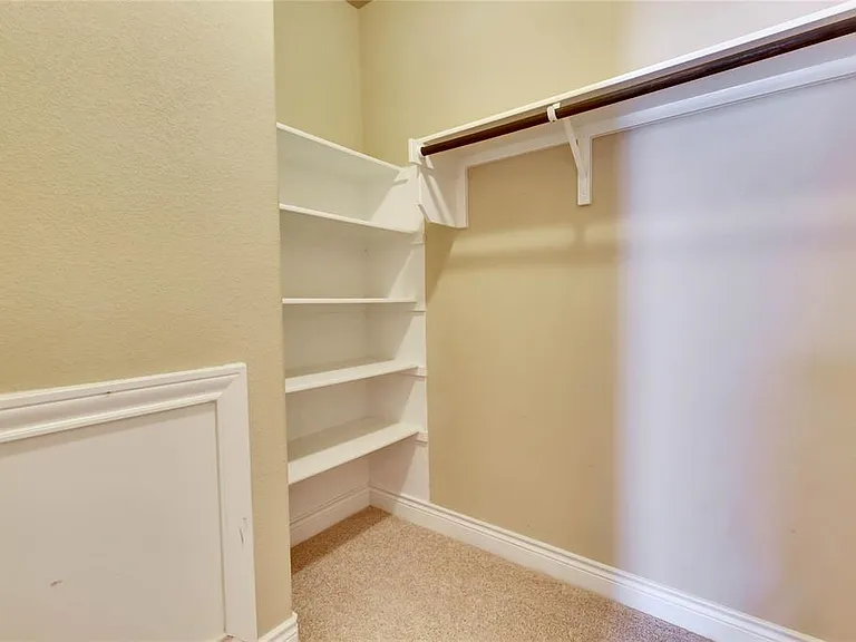 15012 Iveans Way — Photo 30