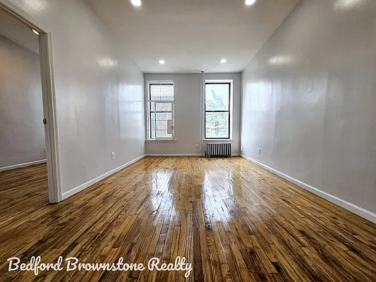 Rented by Bedford Brownstone Realty | media 7