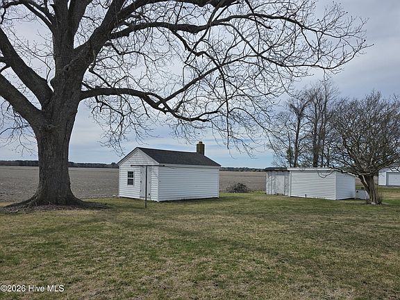 2nd image of 879 S Sandy Hook Road