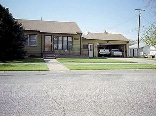 1002 W 16th St, Scottsbluff, NE 69361