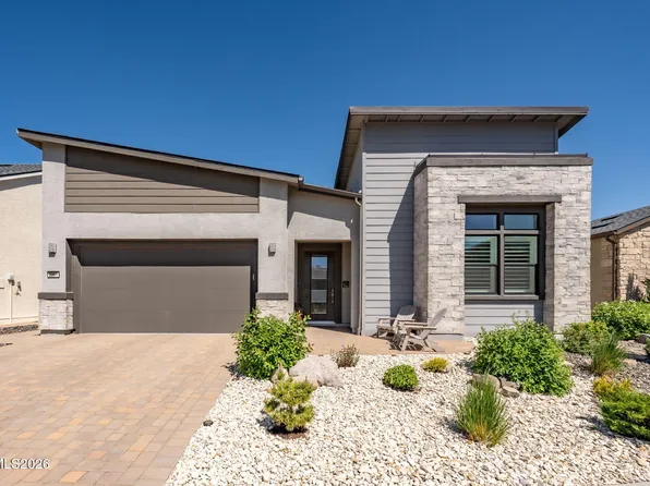 2261 Paint Horse Dr, Reno, NV 89521
