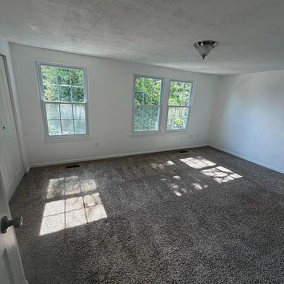 3349 Garrison Cir — Photo 33