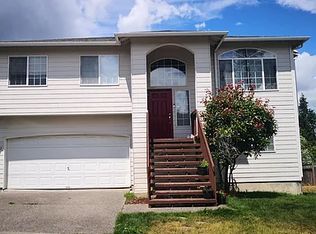 12622 20th Dr SE, Everett, WA 98208