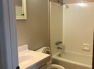 216 Gettysburg Rd #C, Belleville, IL 62226