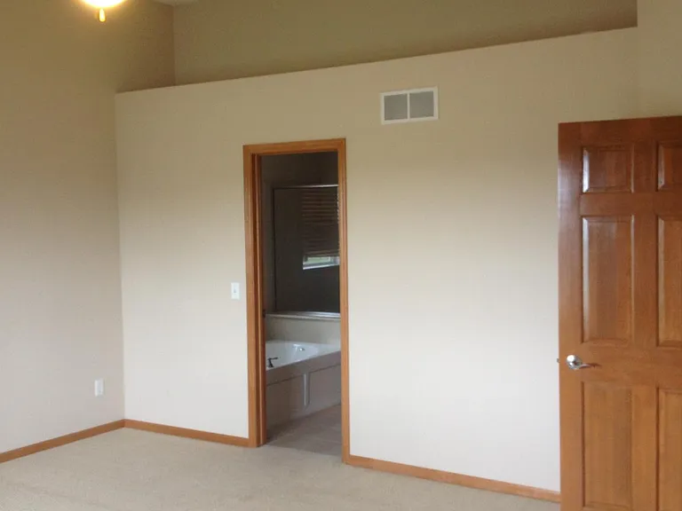 Master Bed Room