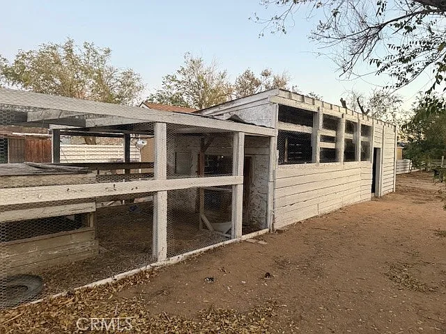 16100 Navajo Rd — Photo 14