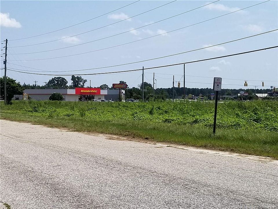 2nd image of 7818 Raeford Rd