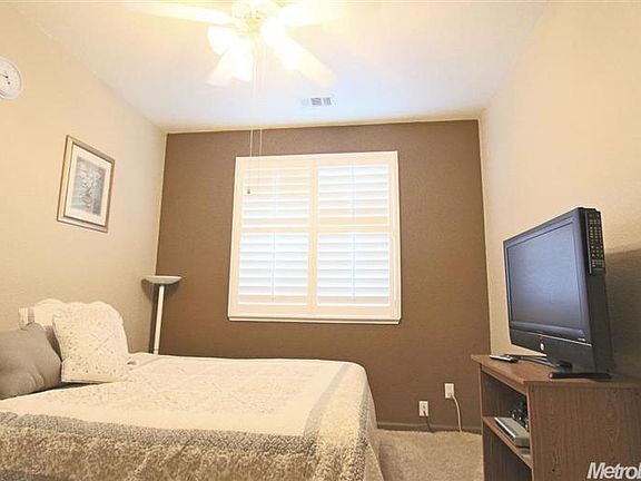 5th image of 5028 Winding River Ct