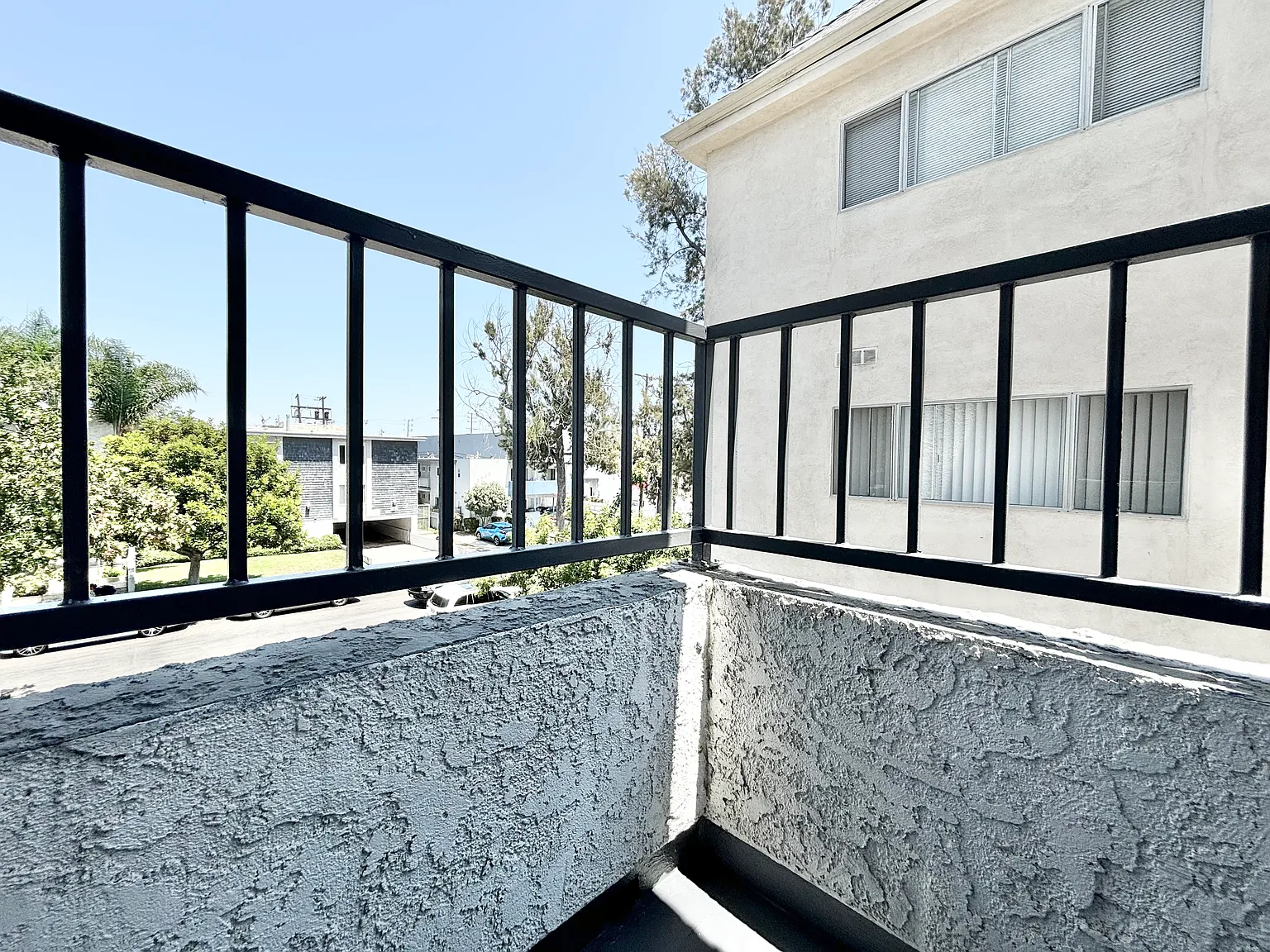 Studio, $1,865 — Photo 4