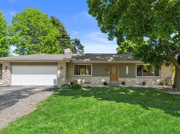 3521 Ascot DRIVE, Mount Pleasant, WI 53406