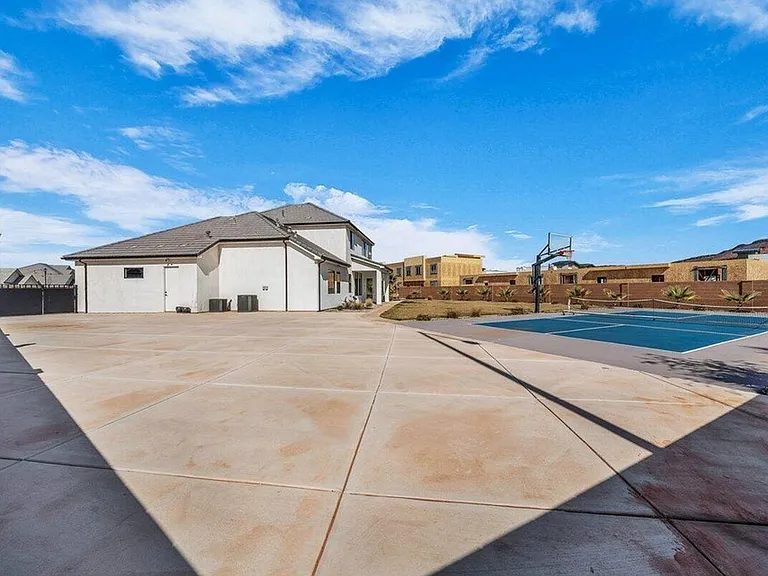 4159 S 490 E — Photo 33