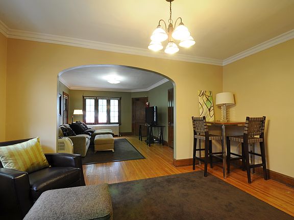 2nd image of 1926 Grand Ave APT 3