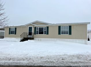 1220 Red Fox Way, Marion, IA 52302