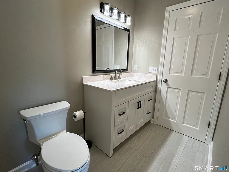 124 Colonial Hill Dr #124 — Photo 17