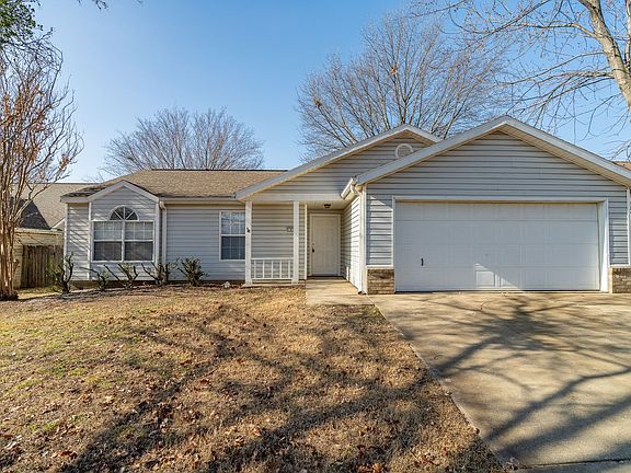 2nd image of 1479 N Weatherwood Ct