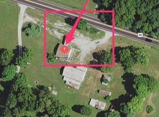 449 E Brookville Rd, Fountaintown, IN 46130