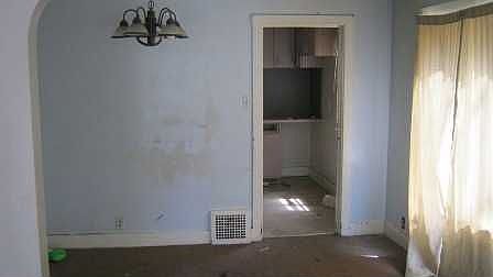 3rd image of 19400 Omira St