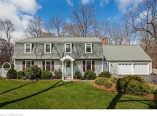 30 High Field Ln, Madison, CT 06443