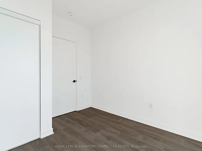 1185 Dupont St #1018 — Photo 18