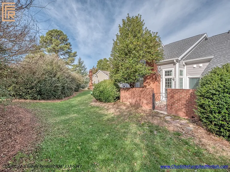 9250 N Vicksburg Park Ct — Photo 27