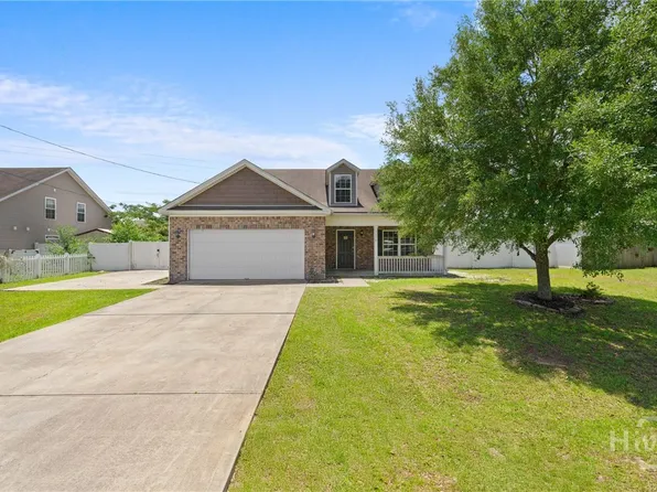 310 Bonnie Circle, Ellabell, GA 31308