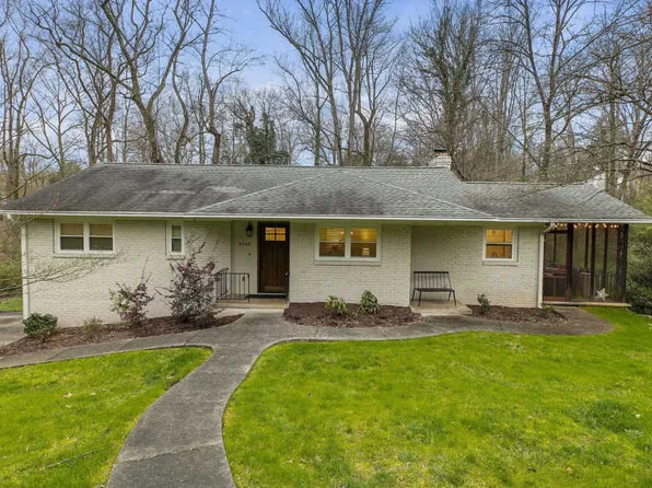 4048 Valencia Rd, Knoxville, TN 37919