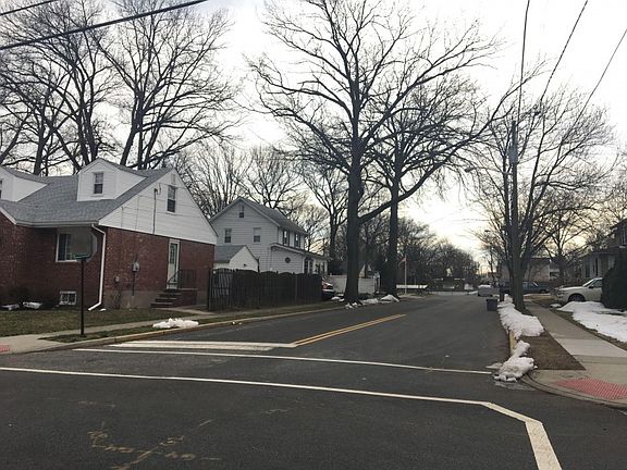 4th image of 84 South Dr