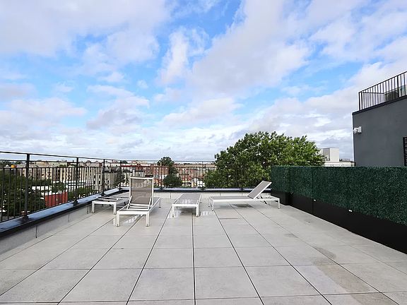 2nd image of 2512 Bedford Ave #6D