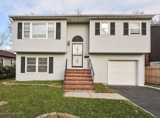 234 Orchard St, Keyport, NJ 07735