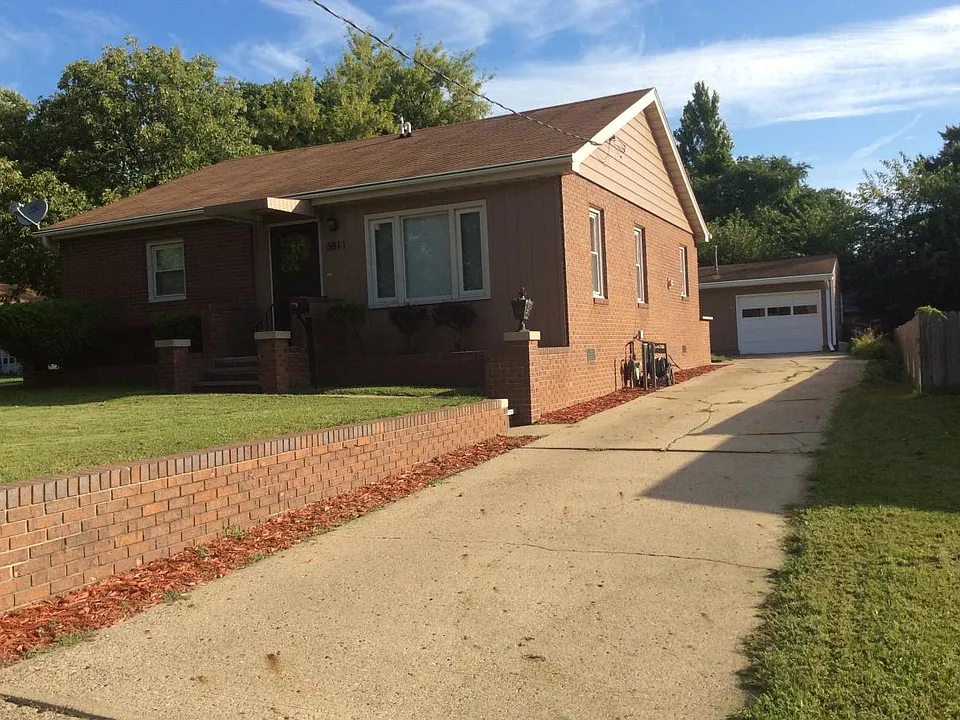 3811 Lower Beaver Rd