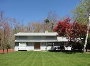 18 Crowningshield Dr, Paxton, MA 01612
