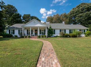 1401 Berkshire Ln, Virginia Beach, VA 23451