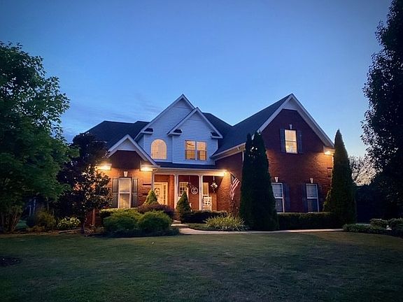 2nd image of 2101 Salem Woods Dr