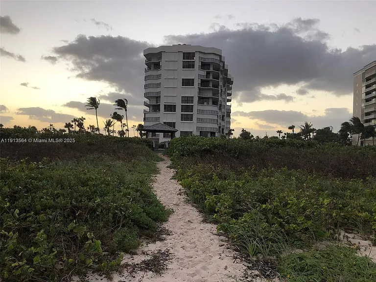 2800 N Highway A1A #803 — Photo 29