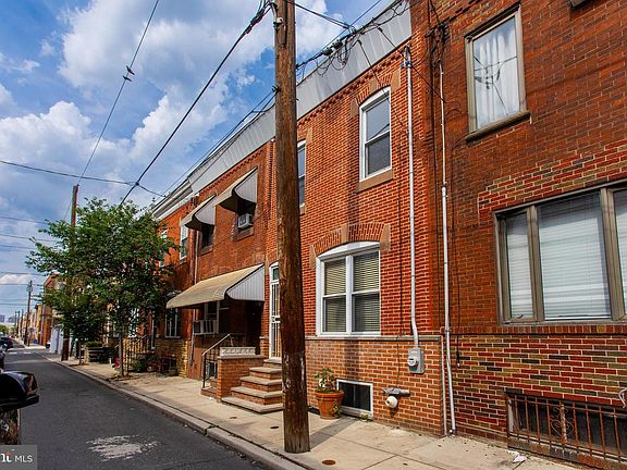 3rd image of 2417 S Mole St