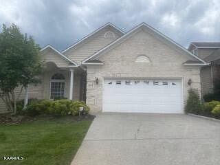1st image of 919 Gothic Manor Way