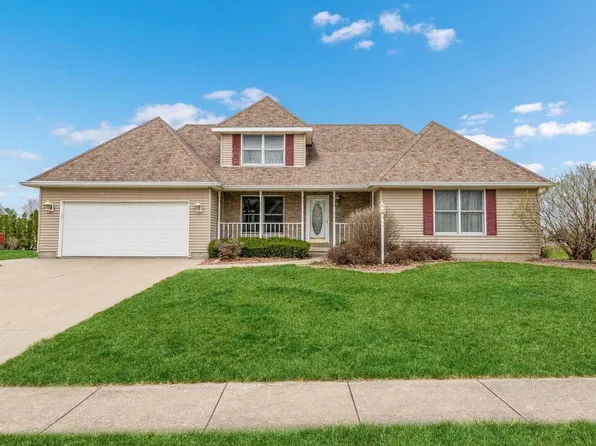 803 Wild Rose Rd, Wilton, IA 52778