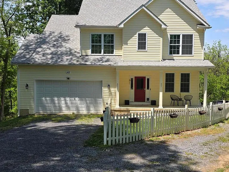 167 Hyde Park Ln — Photo 1