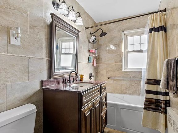 5th image of 8802 Avenue M