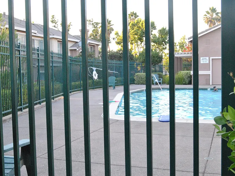 3509 Jasmine Cir — Photo 11