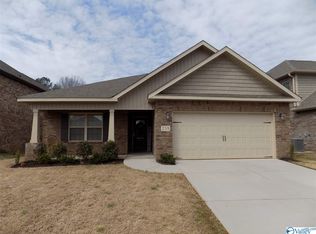 258 Willow Bank Cir, Decatur, AL 35603