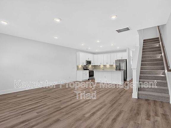 2nd image of 3703 Bridleton Ridge Trl
