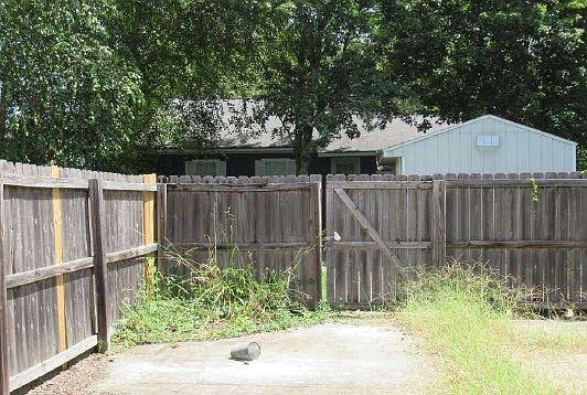 2nd image of 203 S 12th Ave