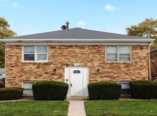 1209 Orchard Rd, Bloomington, IL 61704