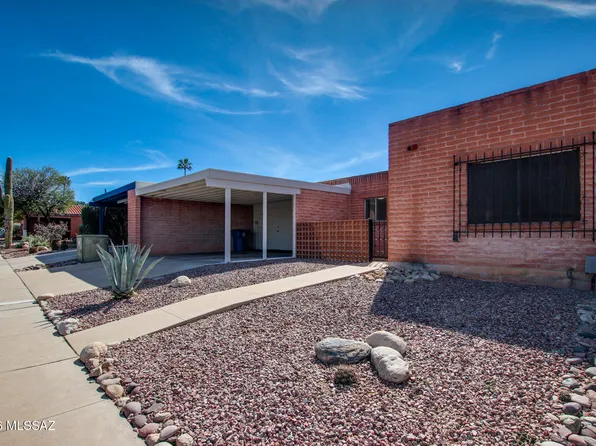 121 W Vista Grande Dr, Tucson, AZ 85704