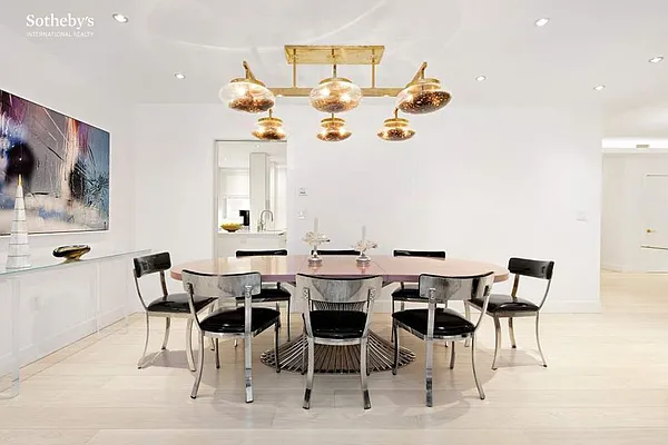 Sold by Sotheby's International Realty | media 19