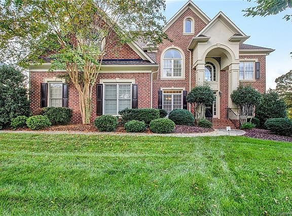 2nd image of 26123 Camden Woods Dr