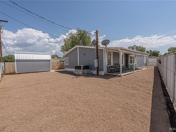 4th image of 3955 E John L Avenue
