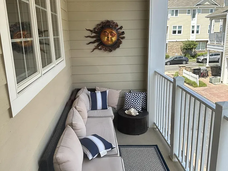 27 Grant St — Photo 9